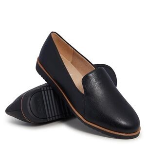 Lifestride Zendaya Loafer size 8